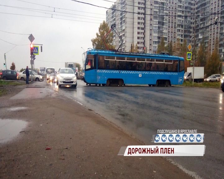Жители целого микрорайона в Брагине сегодня утром стали заложниками аварии