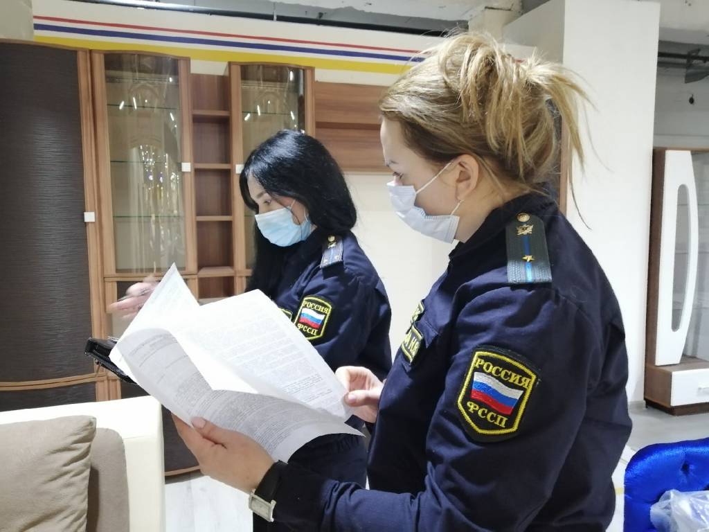 В Ярославле мебельный салон за обман клиента остался без товара