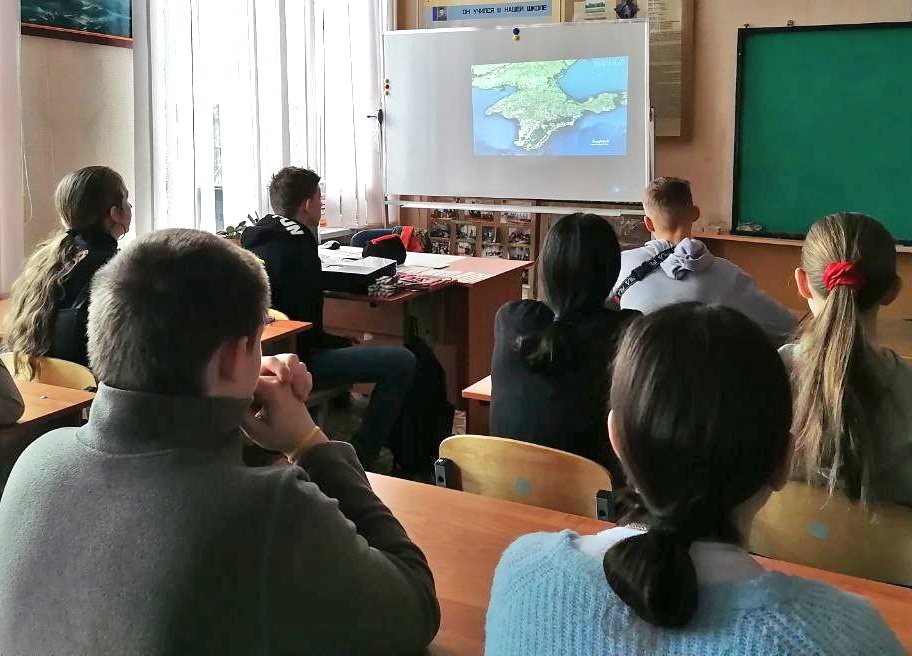 В Ярославле назвали зарплаты учителей и востребованные вакансии
