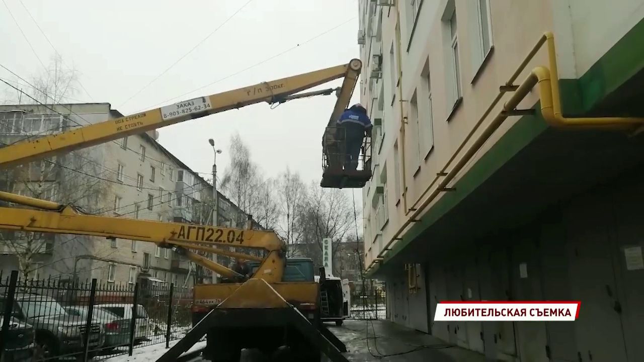 Приставы перекрыли ярославскому должнику газовую магистраль в квартиру