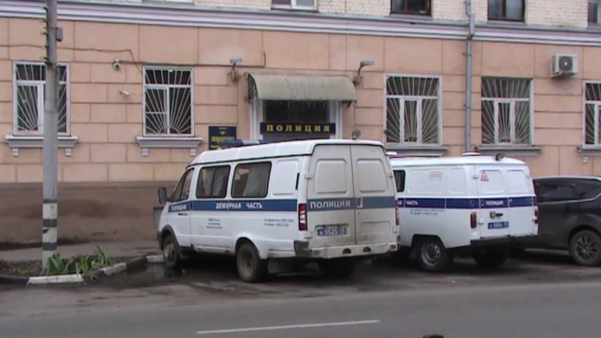 Пятерых жителей Ярославской области будут судить за серию ограблений и краж