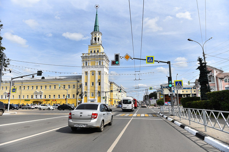 В Ярославле в рамках нацпроекта обновят 10 светофоров