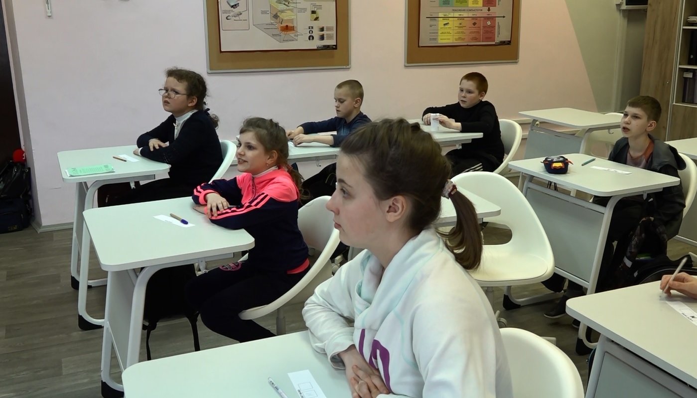 «Образован и Я»: в ярославской школе-интернате ввели уроки иностранного языка для детей с особенностями здоровья