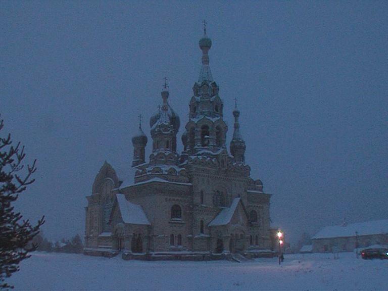 В Кукобое начался масштабный ремонт храма Спаса Нерукотворного Образа