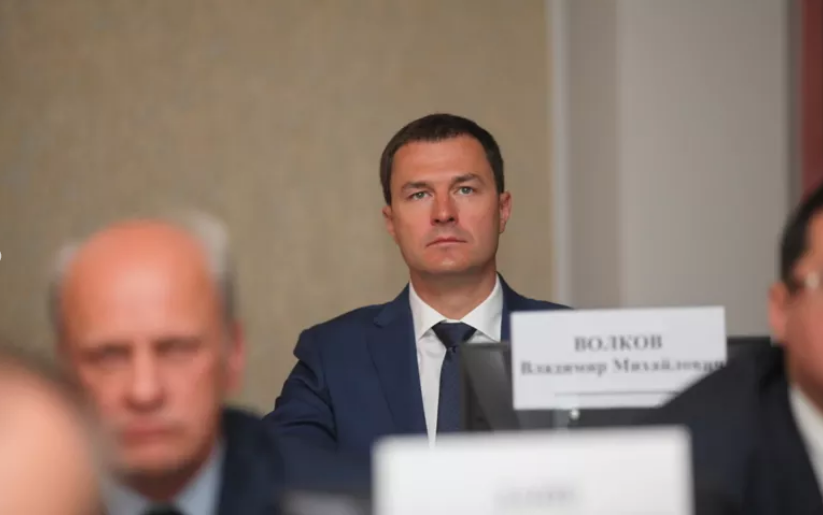 Мэр Ярославля ночью проверял уборку улиц на Резинотехнике