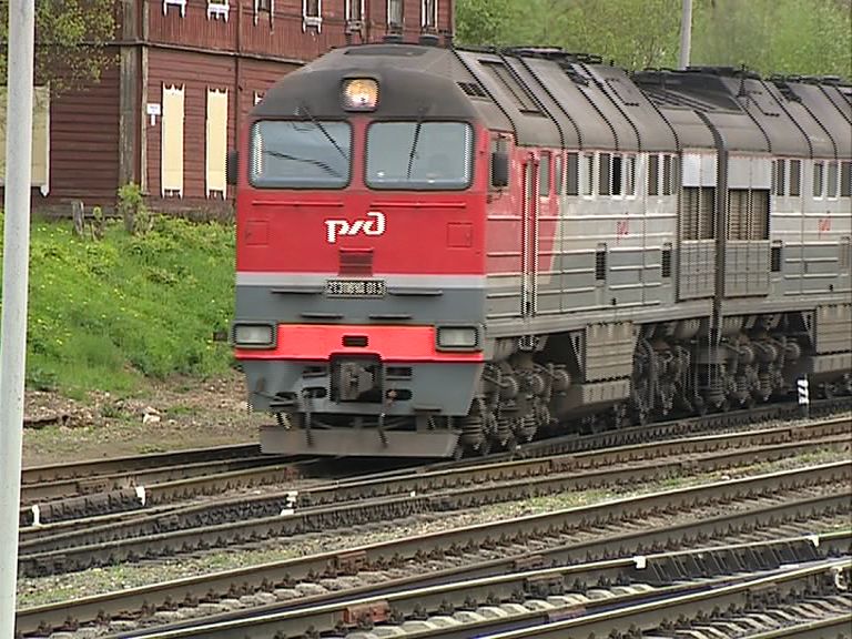 ЧП в Красноперекопском районе: на железной дороге опрокинулись цистерны с мазутом