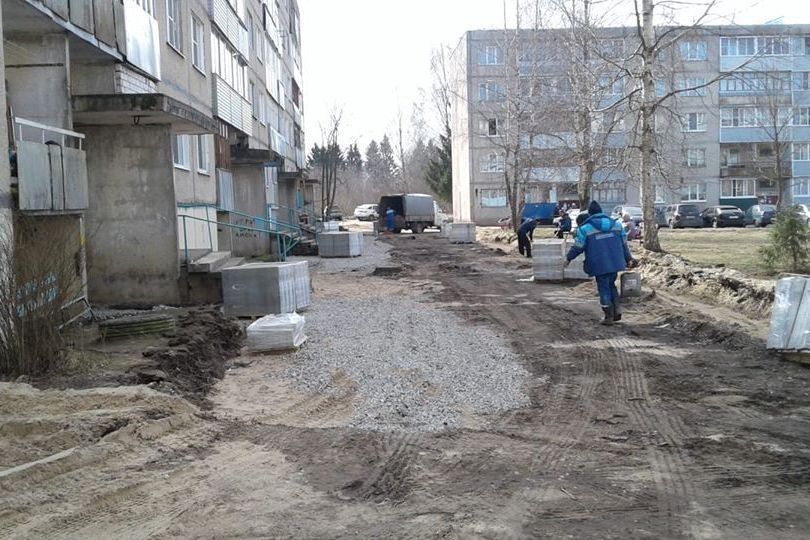 В поселке Тихменево Рыбинского района завершили благоустройство общественной территории