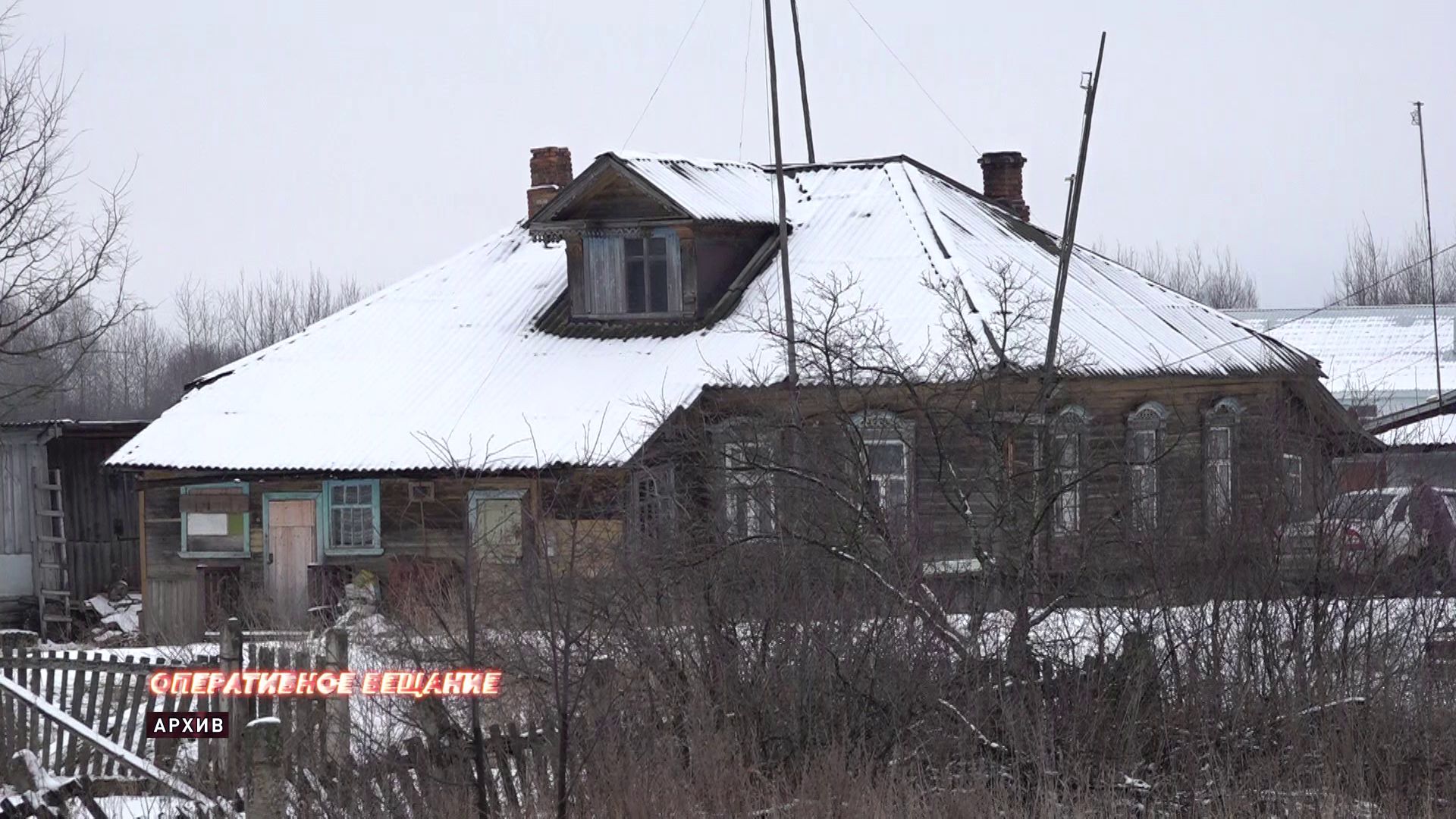 Женщина, привязывавшая своего ребенка к столбу за шею, получила условный срок