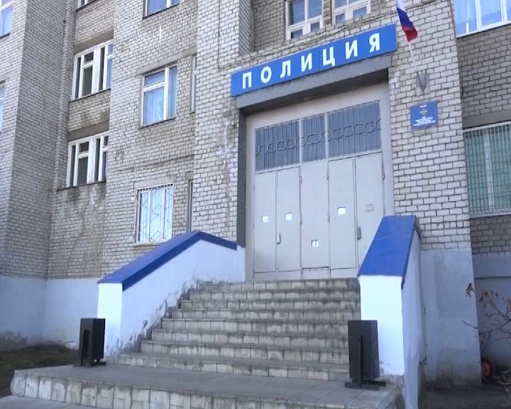 Ярославна угнала машину, оставленную во дворе без присмотра