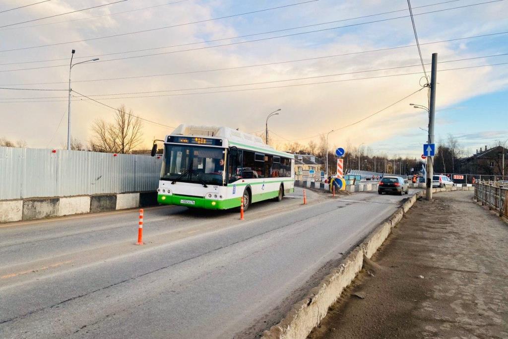 В Ярославле изменили схему движения автобусов из-за Добрынинского путепровода