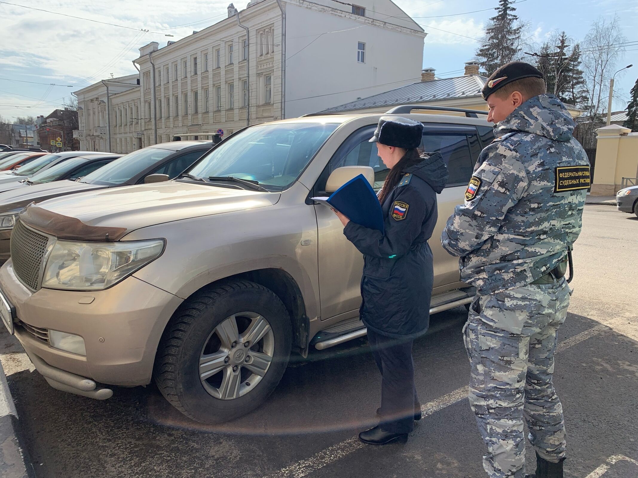 У ярославца забрали иномарку за неоплаченные штрафы