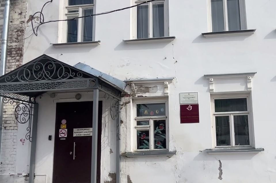 Сотрудники следственного комитета побывали в детской школе искусств в Данилове