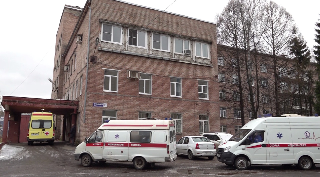 В девятой больнице Ярославля развернули еще 40 коек для больных новой коронавирусной инфекцией