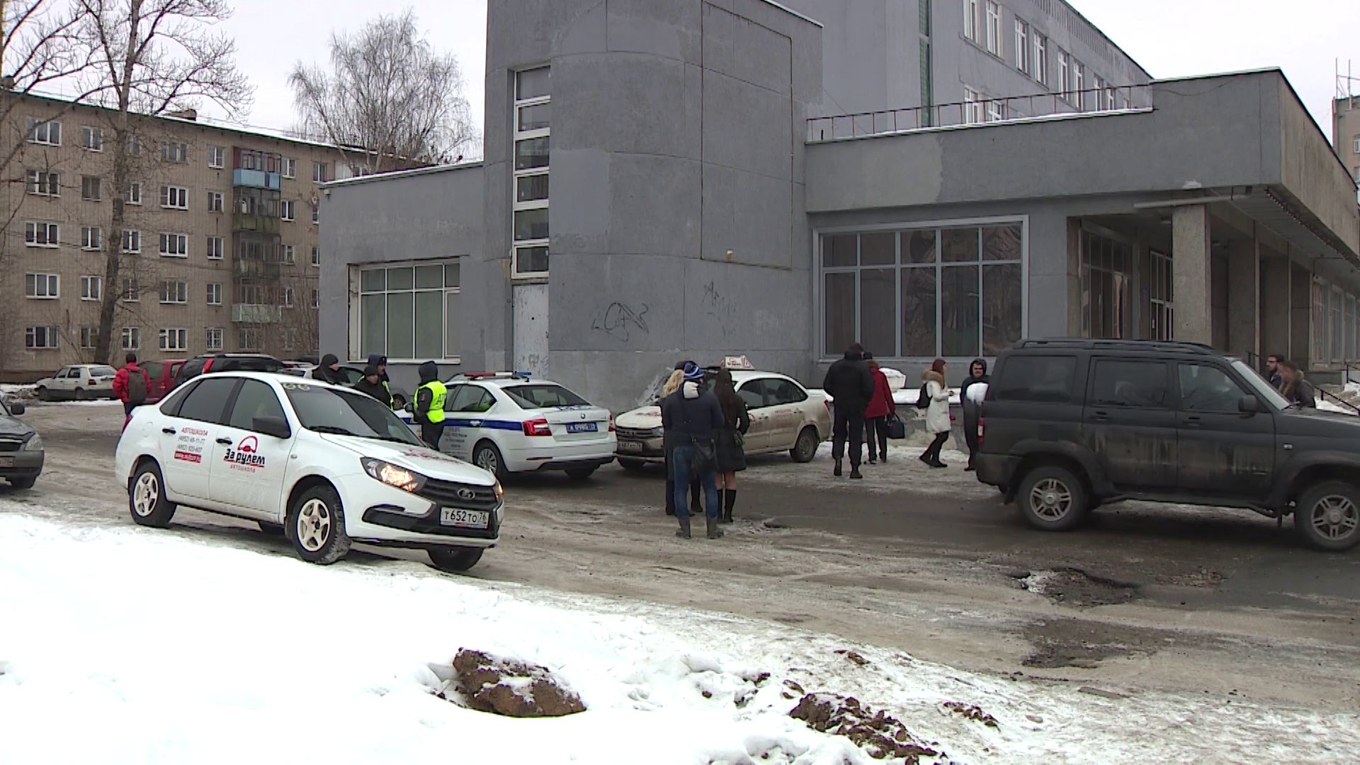 В Ярославле автошкола лишилась двух автомобилей из-за развода супругов