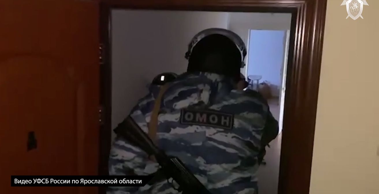Оперативная съемка: в Ярославле проходят обыски у руководителей ячейки «Свидетелей Иеговы»