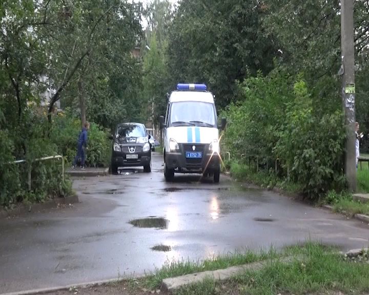 Жительница Ростовского района хотела купить машину, а попала в руки мошенников