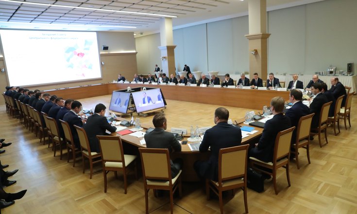 Дмитрий Миронов сообщил приоритетные отрасли, которые обеспечат наибольший вклад в прирост ВРП