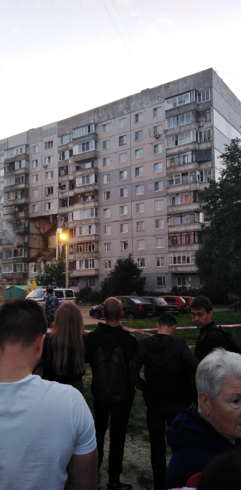 Стало известно число пострадавших при взрыве газа на улице Батова