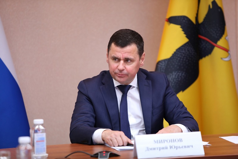 Губернатор Ярославской области Дмитрий Миронов отмечает День рождения