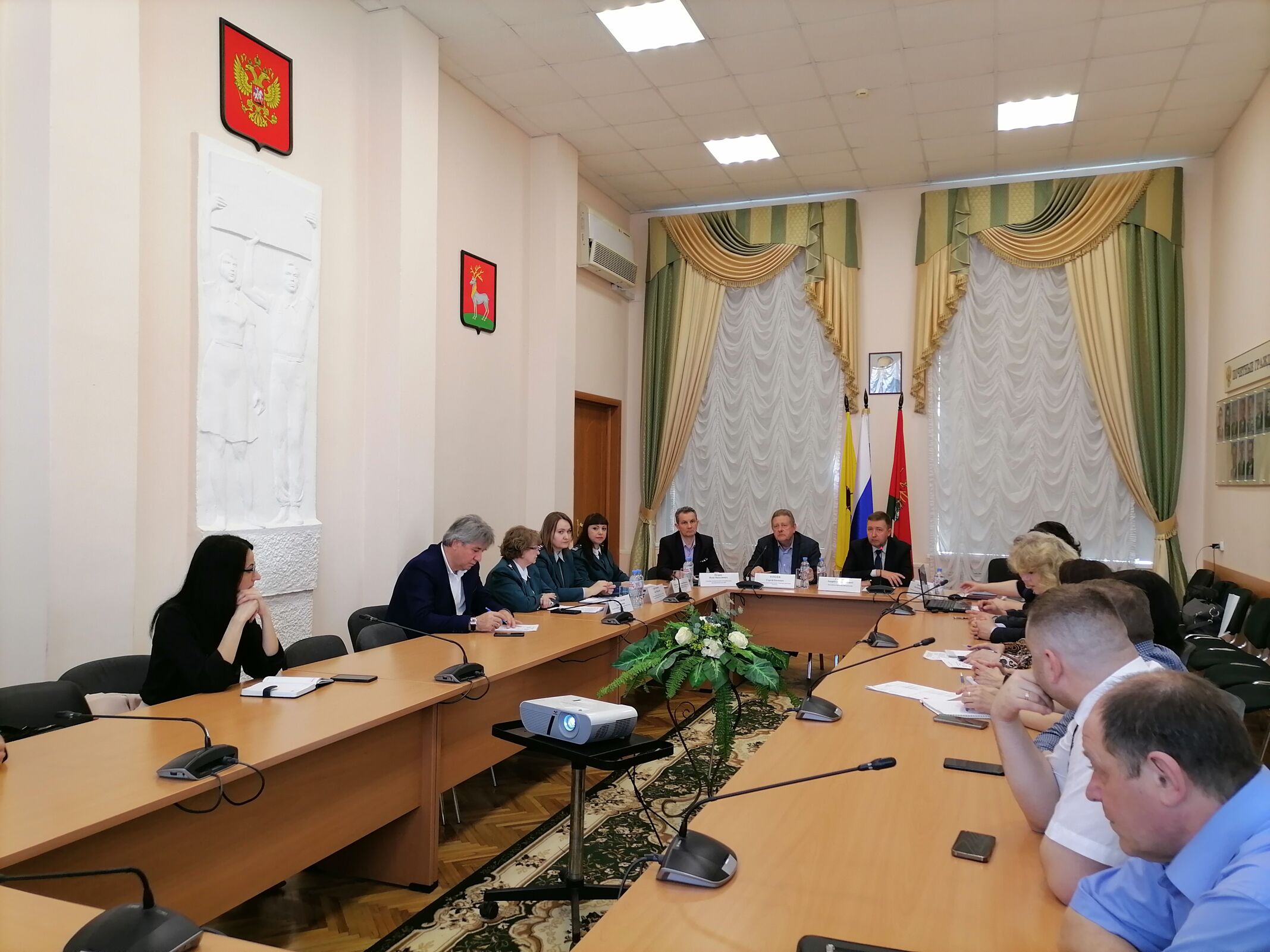 Господдержку промышленности и бизнеса в регионе обсудили на встречах с предпринимателями