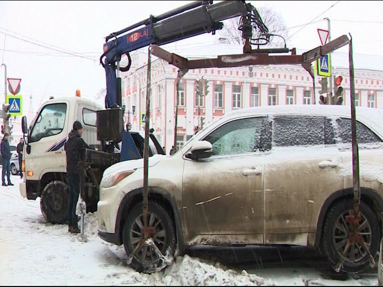 Сотрудники ГИБДД продолжают упорную борьбу с нерадивыми автолюбителями
