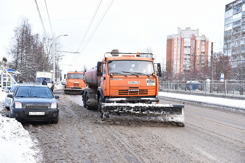 Ярославские водители смогут бесплатно доехать до работы на муниципальном транспорте