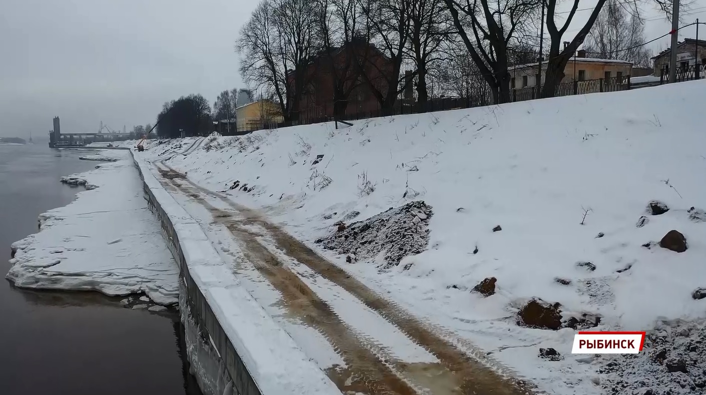 В Казанском районе Рыбинска завершили работы над берегоукреплением набережной