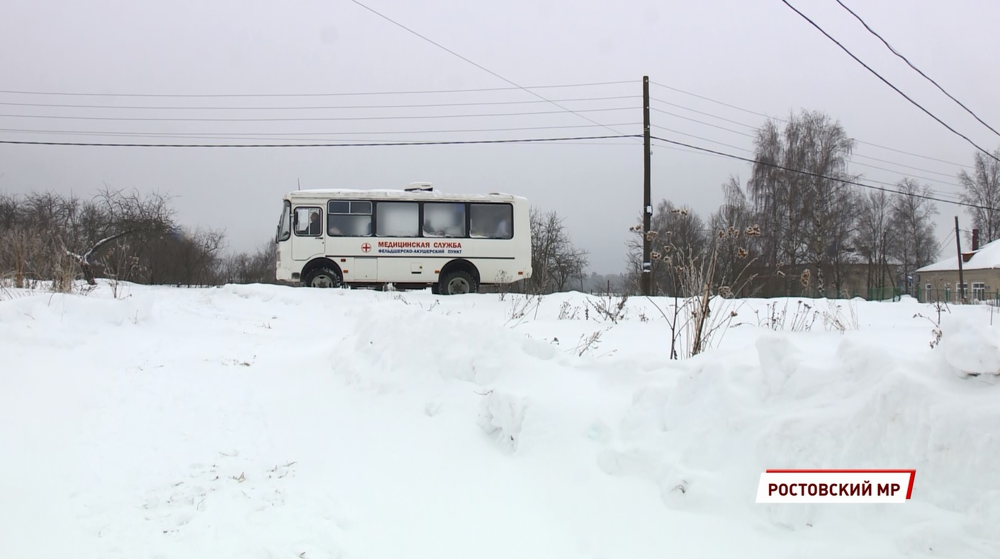 Посетить врачей и одновременно встретиться с друзьями: в селе Дмитриановском побывал мобильный фельдшерско-акушерский пункт