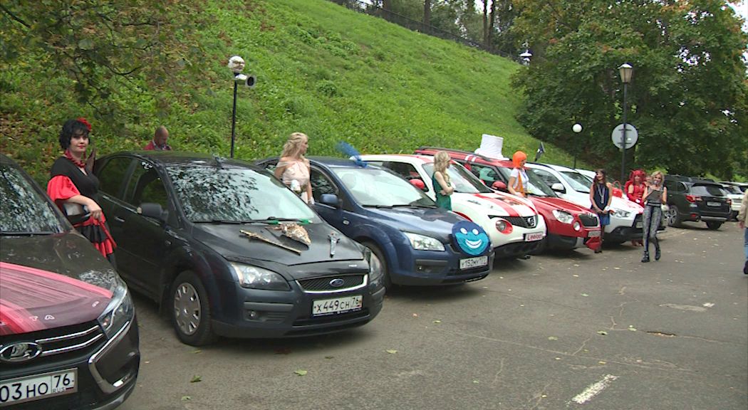 В Ярославле выбрали самую красивую и талантливую автолюбительницу