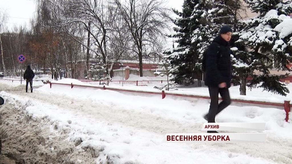 Крыши Ярославля через две недели полностью очистят от снега
