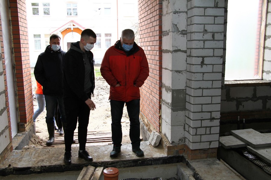 В Рыбинске продолжается строительство школ, садиков и яслей по нацпроекту “Демография”
