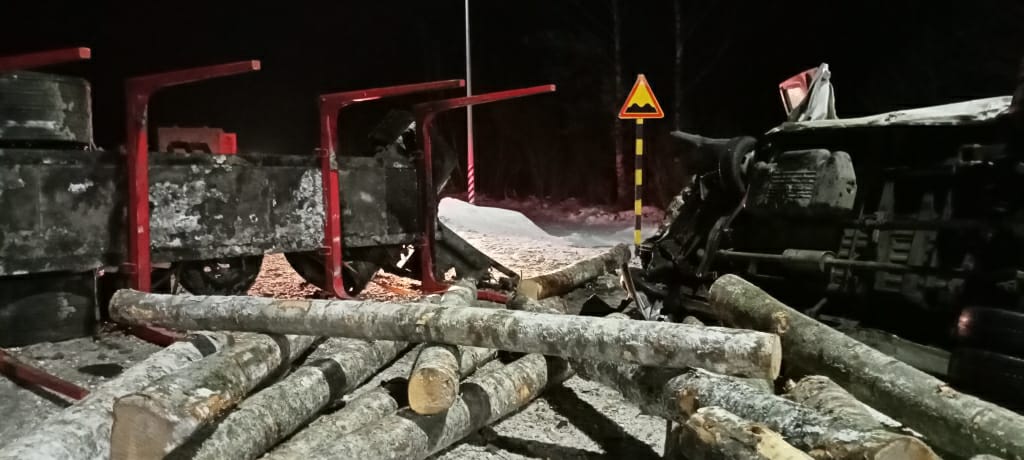 Всем детям оказана медицинская помощь - сообщил глава Ярославской области Михаил Евраев