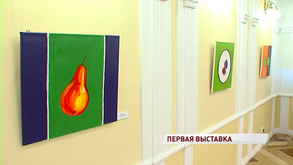 В фойе Волковского театра открылась выставка работ Ирины Кондрашовой