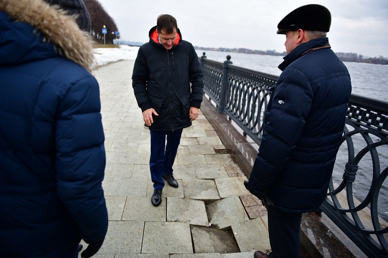 В Ярославле начали определять фронт работ по восстановлению Волжской набережной после подтопления