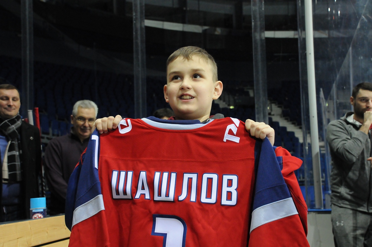 Новогодний подарок: 10-летний Глеб Шашлов потренировался с «Локомотивом»