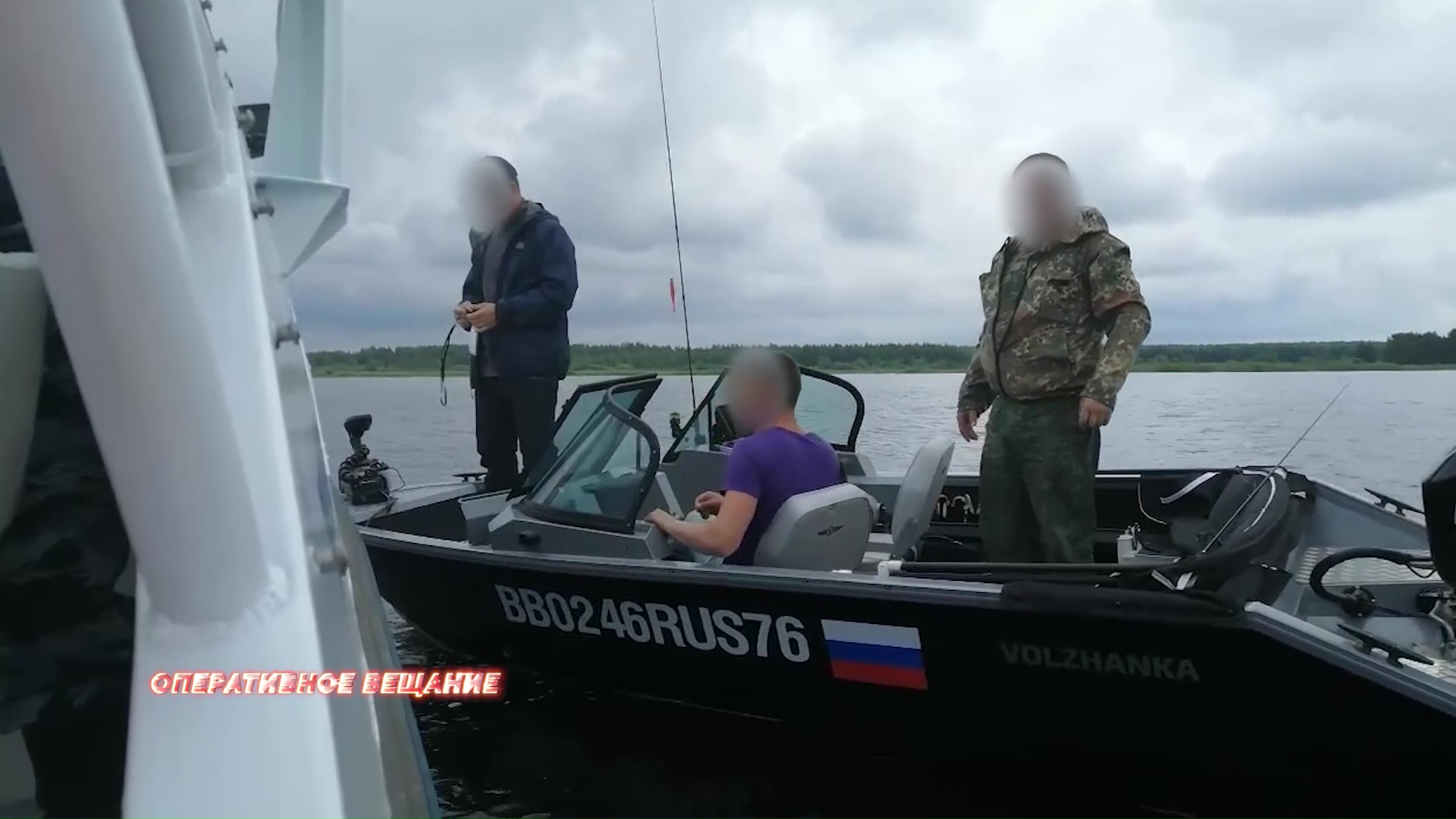 Судебные приставы отправились искать должников на катерах