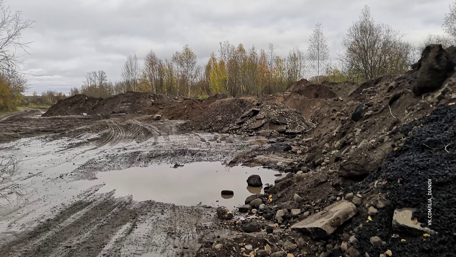 На берегу Волги появилась свалка дорожностроительных отходов