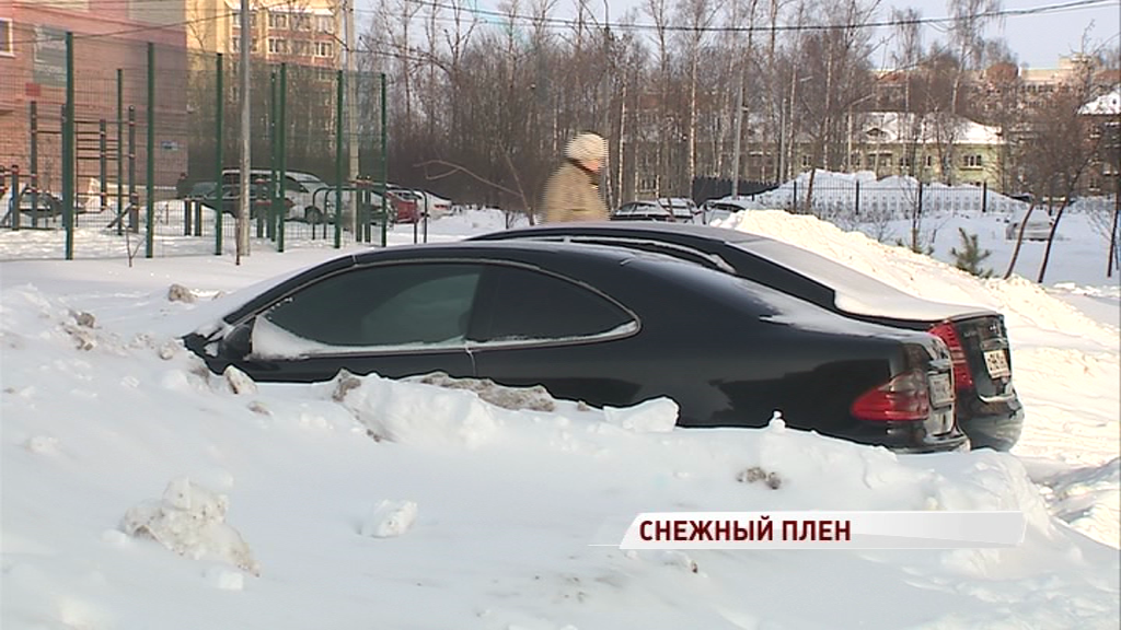 Пробки, колейность, сугробы: как Ярославль боролся с последствиями метели