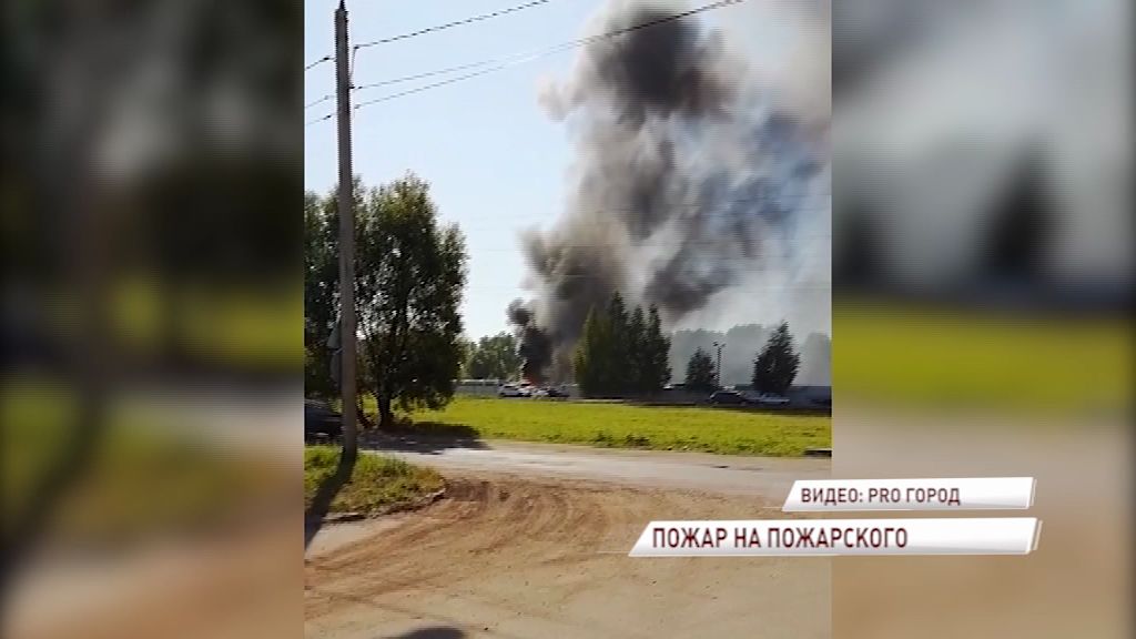 В автопарке вспыхнул пассажирский автобус: есть ли пострадавшие