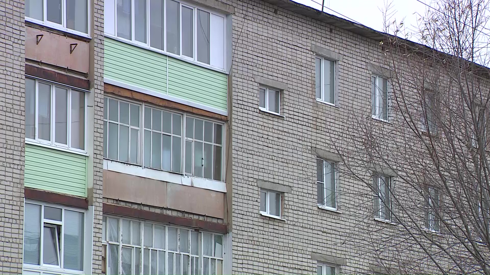 Некрасовский район остался без света после ночного урагана