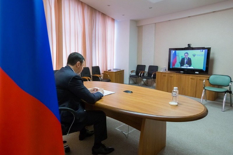 Дмитрий Миронов:"Более 600 коек для лечения пациентов с коронавирусной инфекцией будут развернуты в регионе к концу апреля"