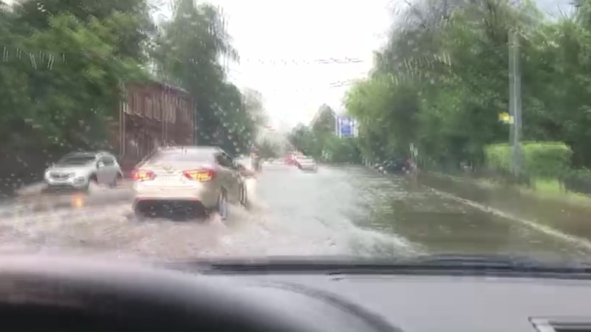Ярославль снова погрузился под воду после ливней