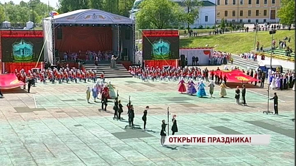 Открытие Дня города: стадион «Спартаковец» стал яркой концертной площадкой