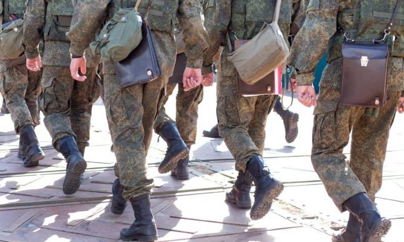 В Ярославской области поднимут выплаты контрактникам до 1,6 млн рублей