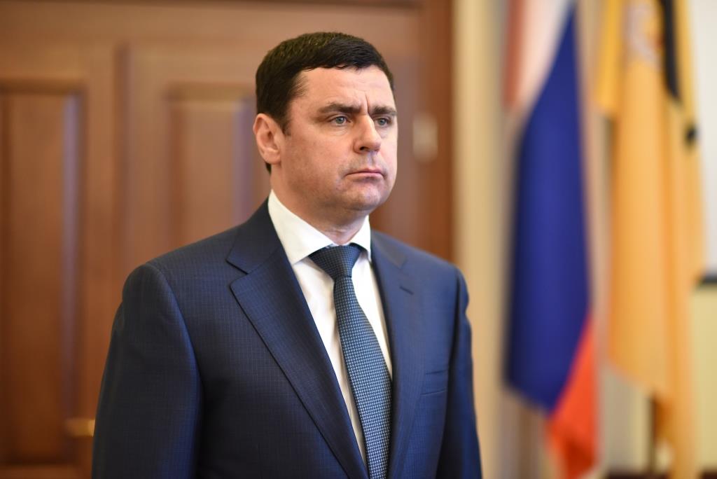Владимир Путин наградил Дмитрия Миронова