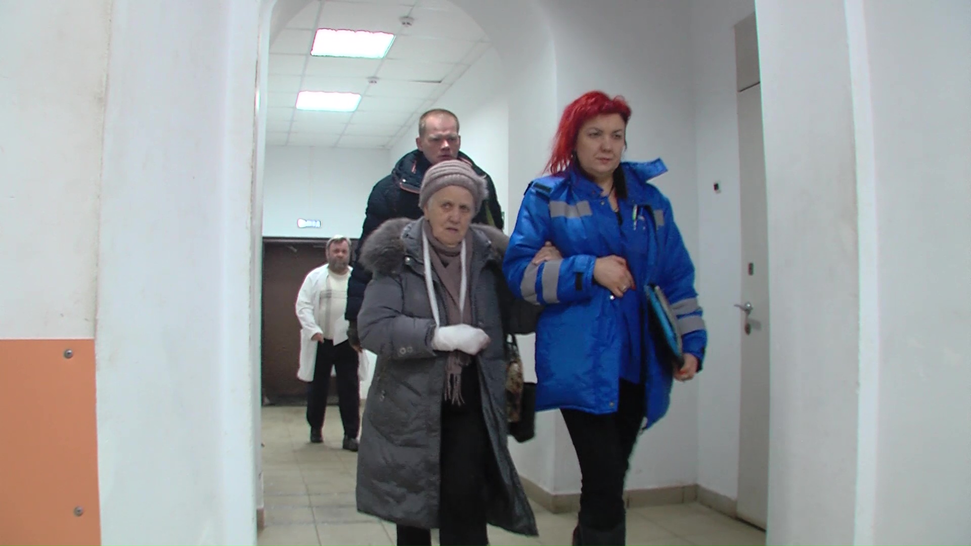 Упал, очнулся, гипс: в ярославский травмпункт стали чаще обращаться поскользнувшиеся ярославцы