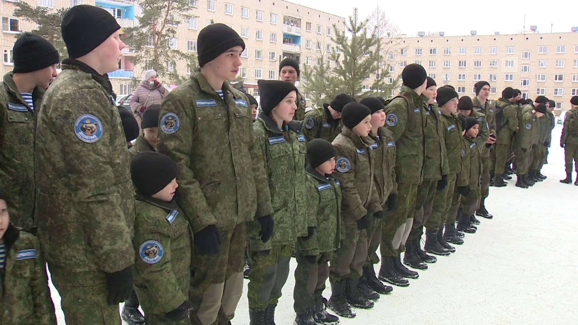 В профильном военно-патриотическом клубе Ярославля прошло торжественное построение