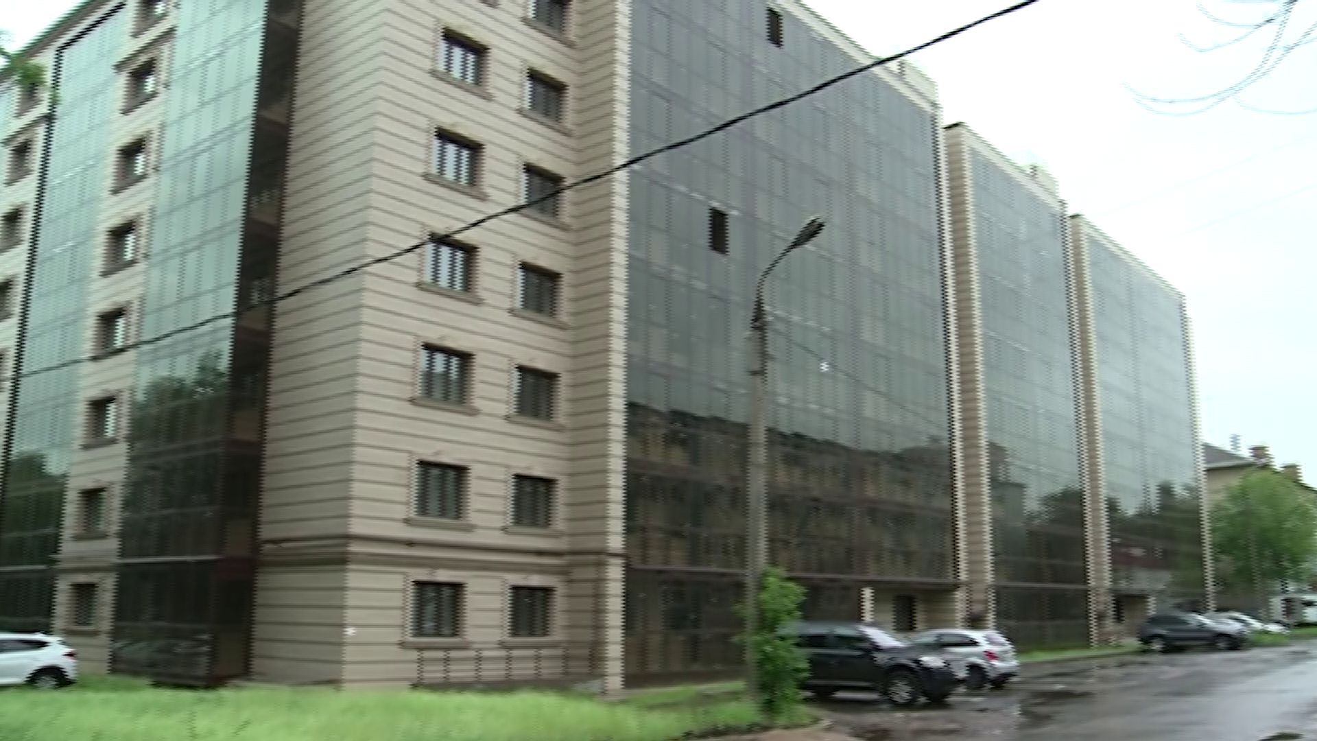 Дольщики дома на Большой Октябрьской заселились в долгожданные квартиры
