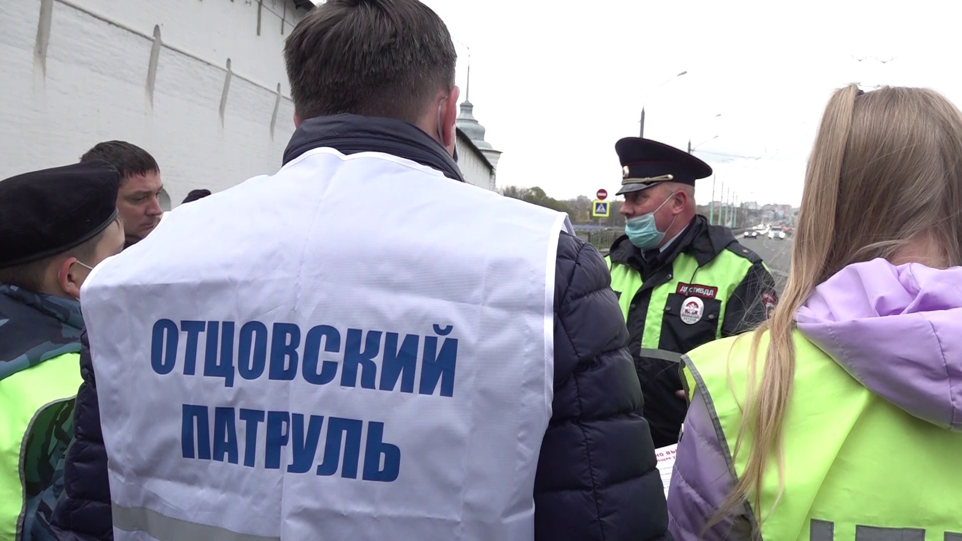 В Ярославле прошла акция «Пристегни самое дорогое»