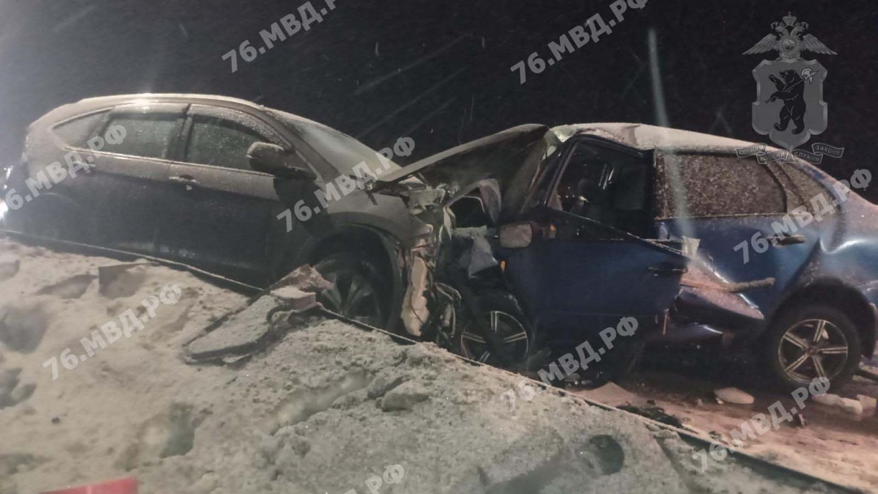 В Даниловском районе произошло массовое ДТП
